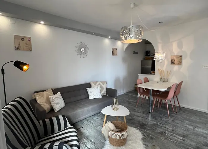 Divine Luxury Apartment
