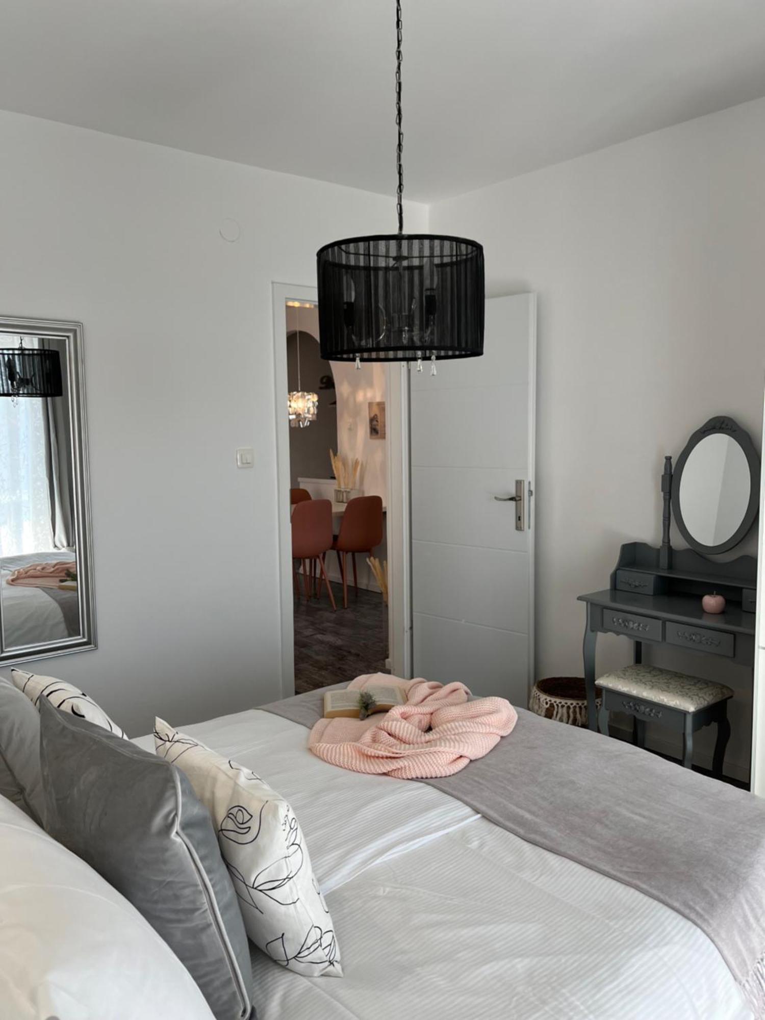 Divine Luxury Apartment *