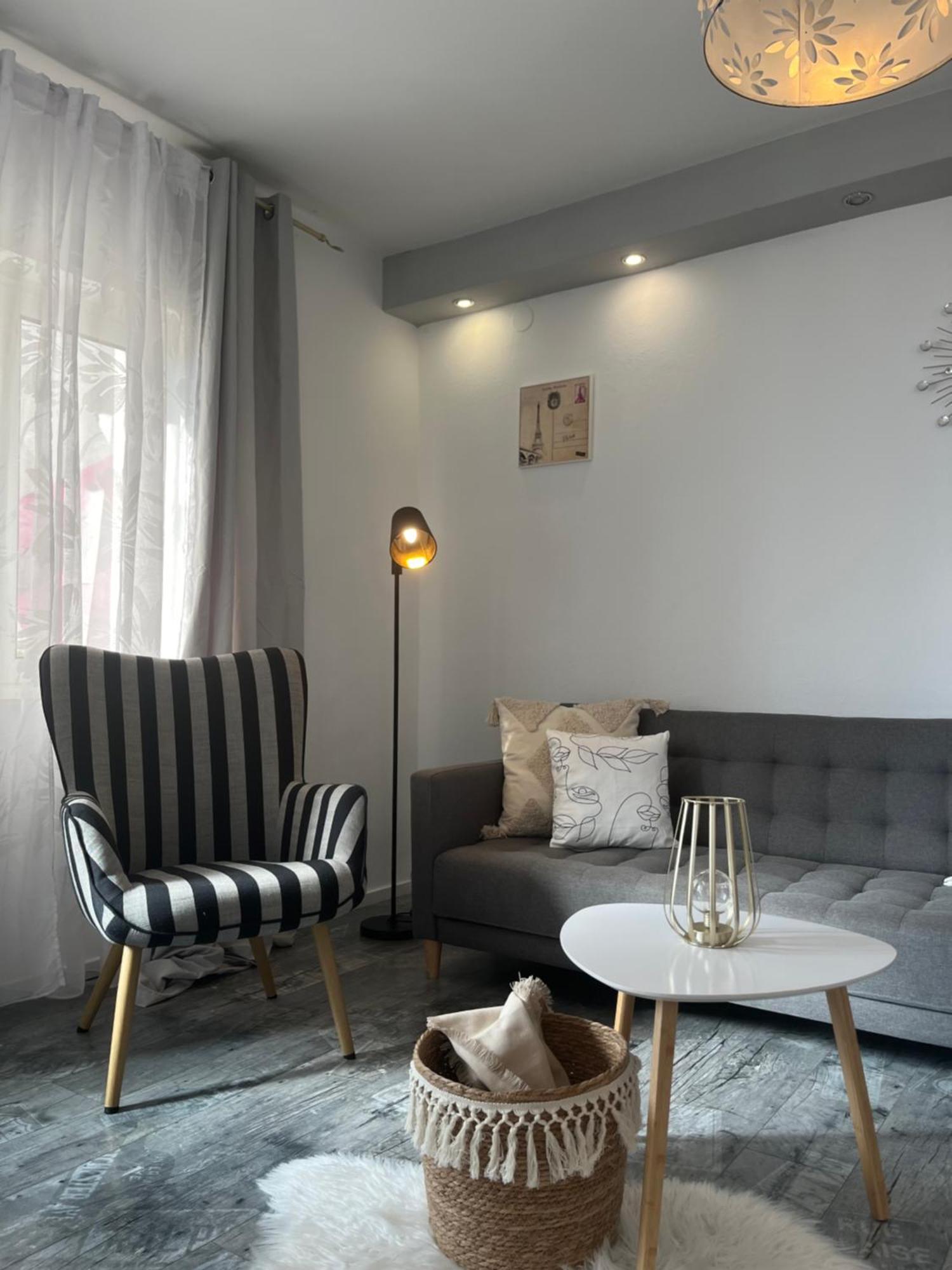 Divine Luxury Apartment *