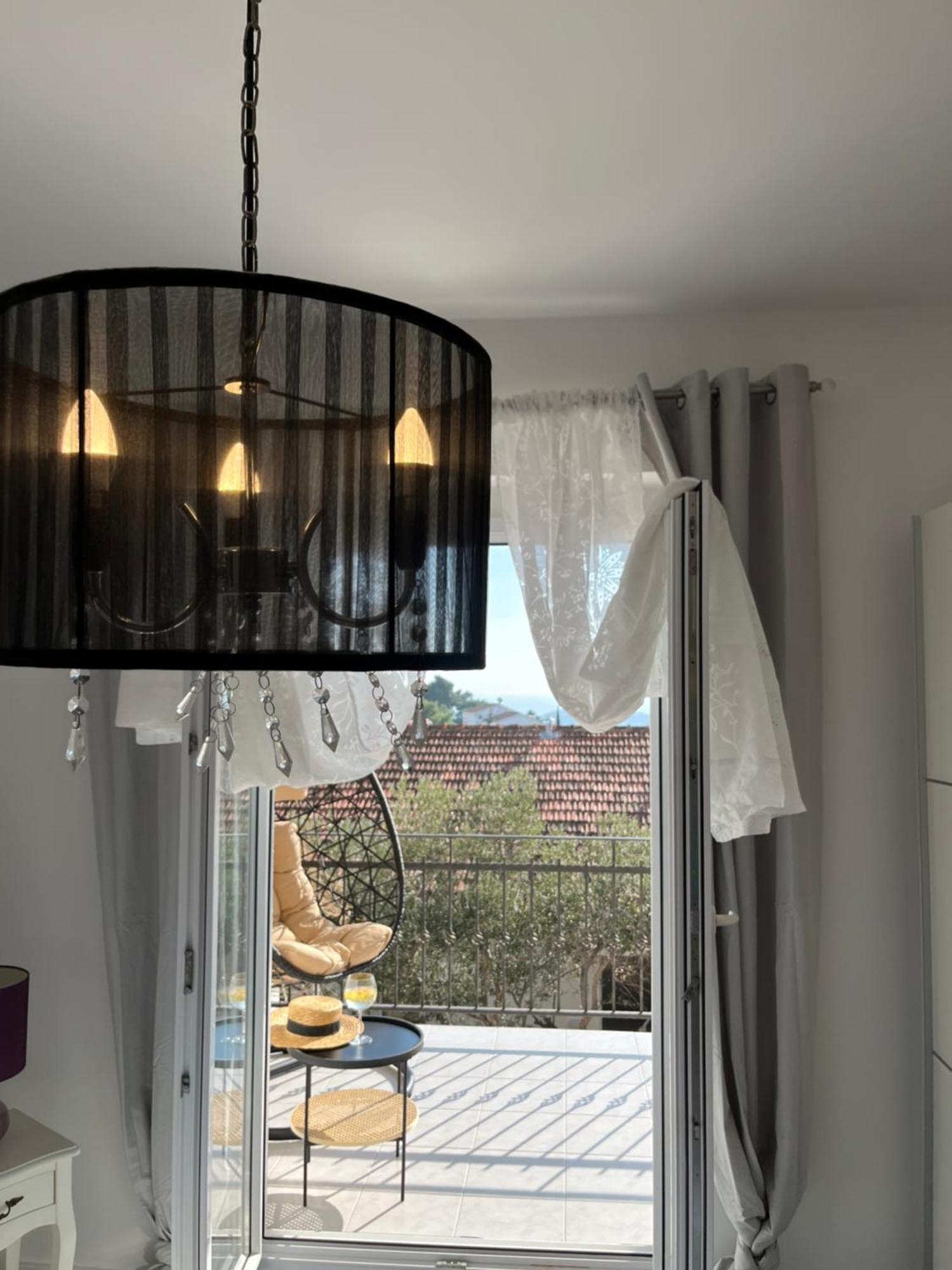 Divine Luxury Apartment *